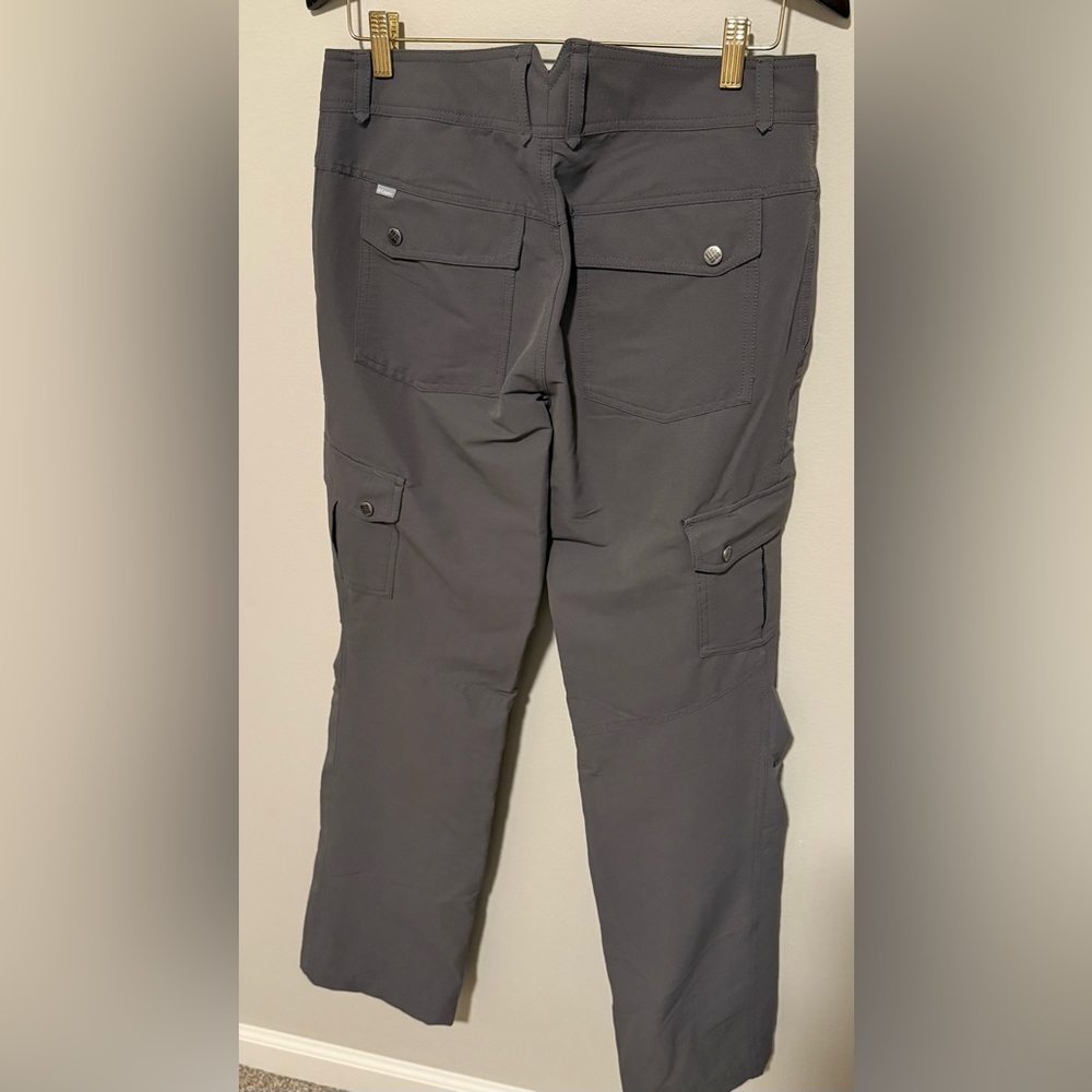 Columbia Women’s Omni-Shield Gray Pants Cargo Size 10